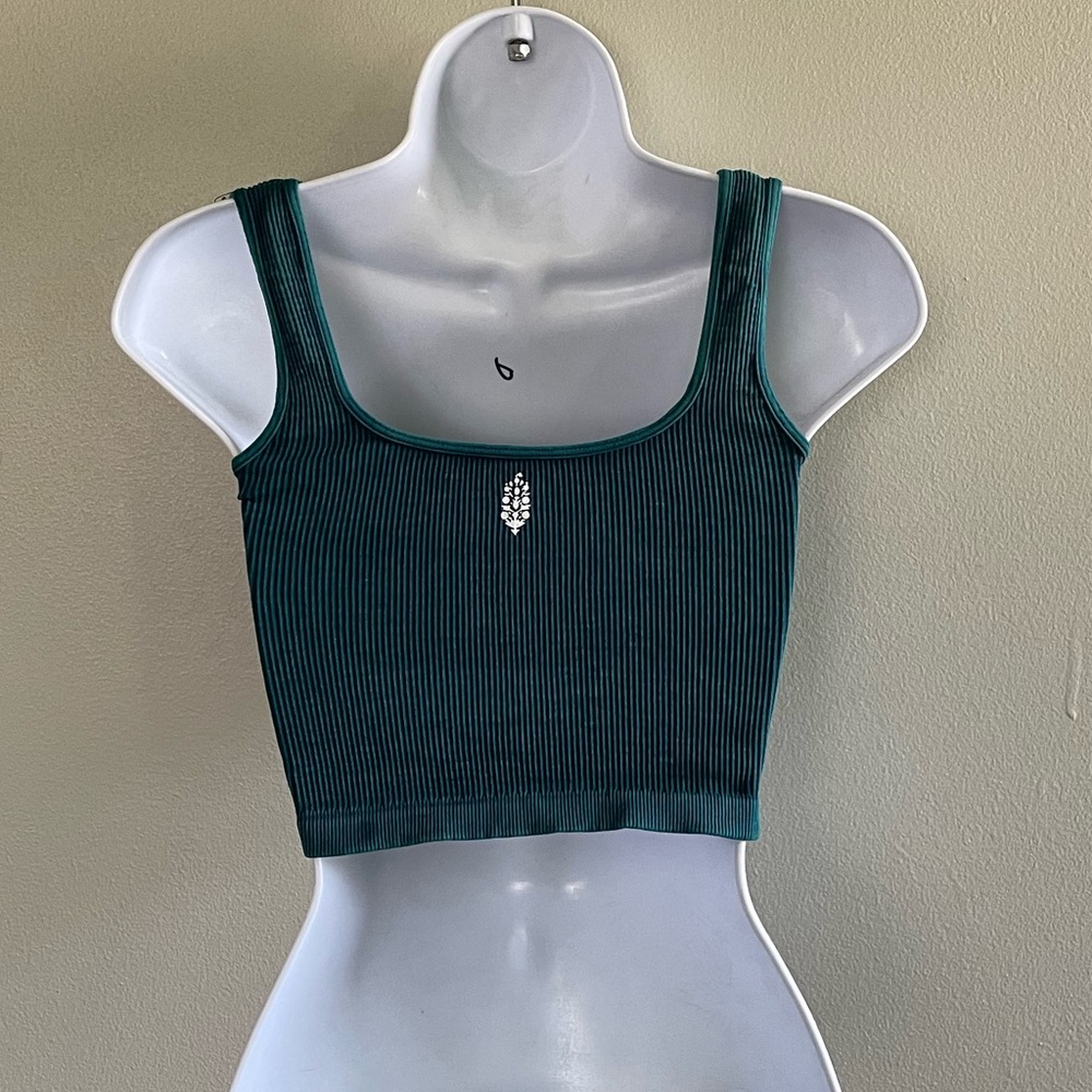 Free People Movement Happiness Runs Square Neck Crop Tank in Jewel NWOT - Picture 7 of 8